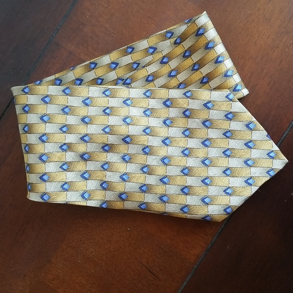 Lot of 4 Men's NWT / NWOT Silk Ties - Picture 6 of 16